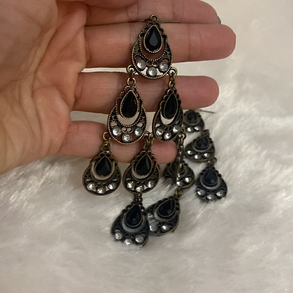 Custom earrings - Picture 2 of 4